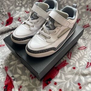 Jordan Spizike low (PS)